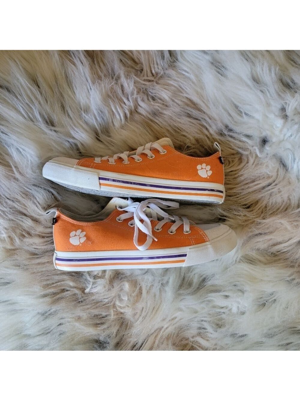 Official Clemson Tigers Low Top Shoes - Picture 7 of 9